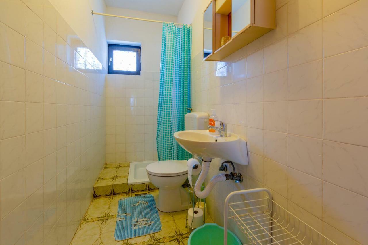 דראמליי Apartman Ivka מראה חיצוני תמונה