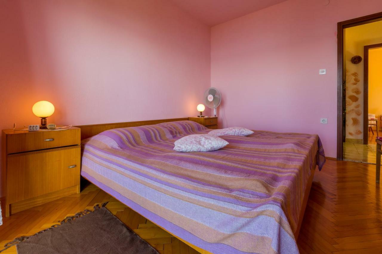 דראמליי Apartman Ivka מראה חיצוני תמונה