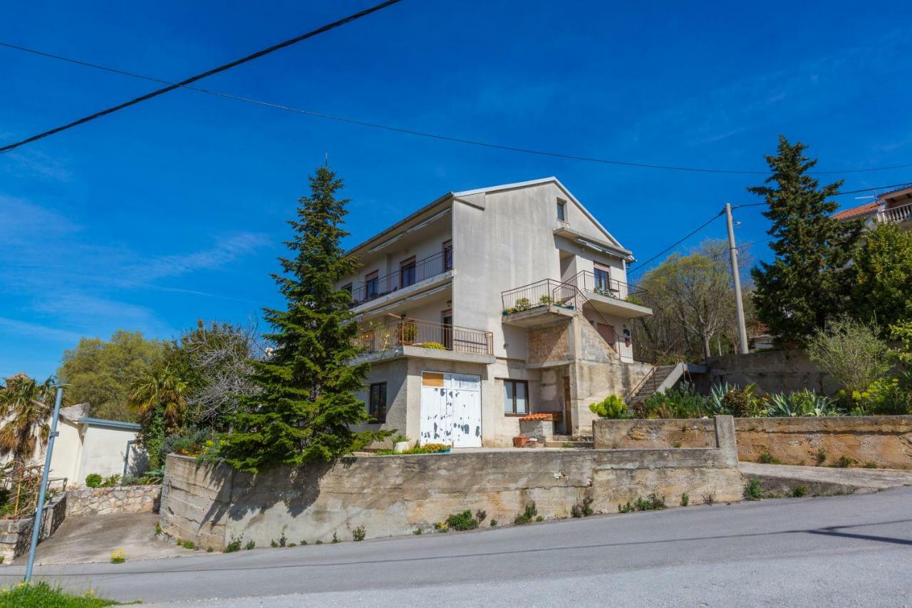 דראמליי Apartman Ivka מראה חיצוני תמונה